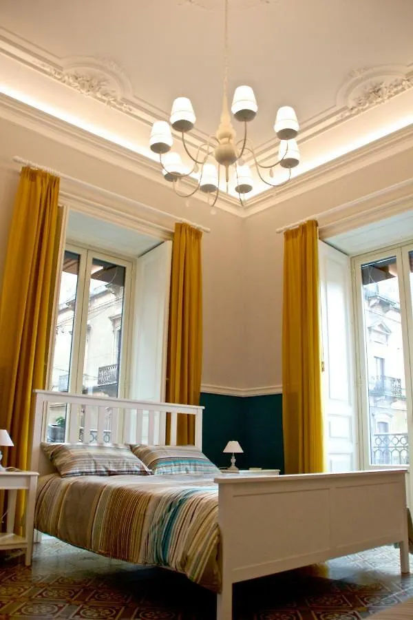 B&B Umberto 134 Catânia Alojamento de Acomodação e Pequeno-almoço